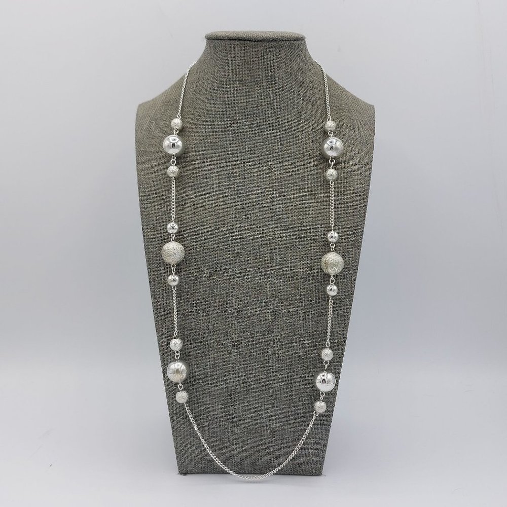 Necklace Silver Toned Twisted Rope Chain Textured Beaded 34" Long Classic Simple